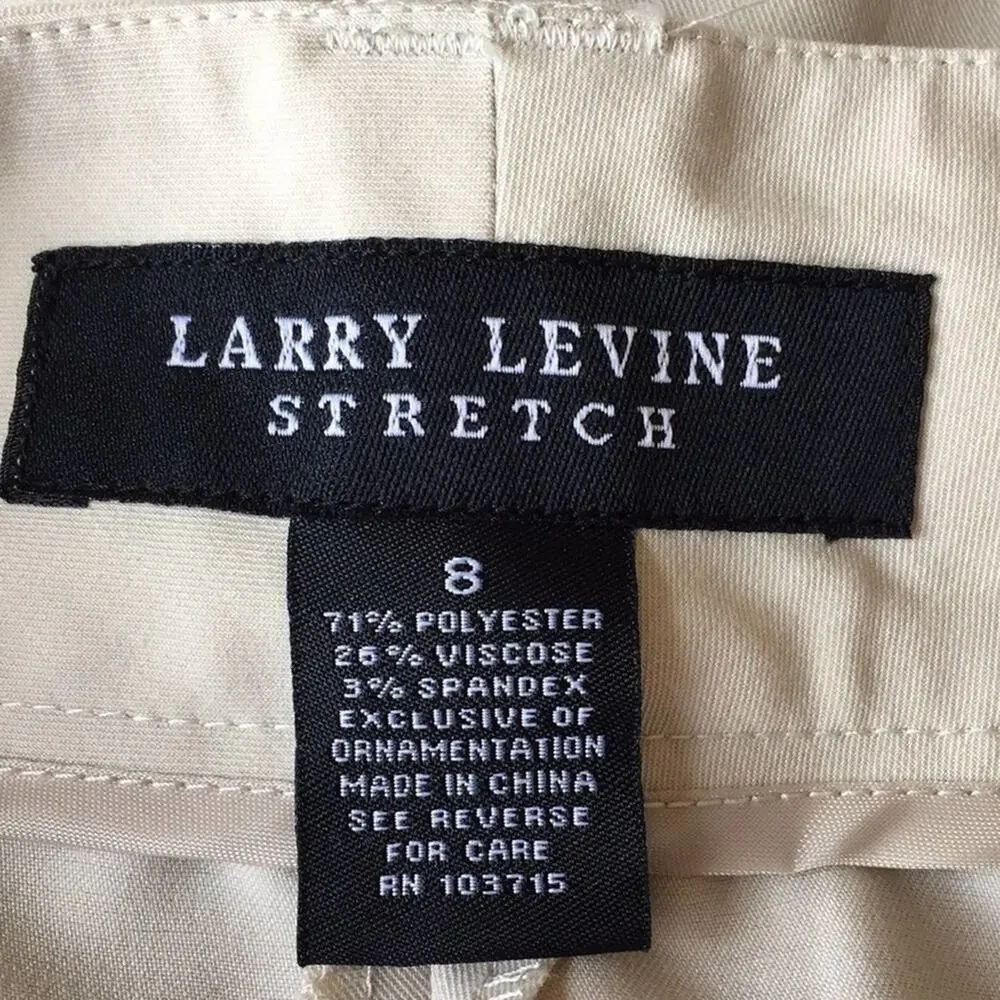 Larry Levine Stretch Tan Cropped Pants Size 8‎